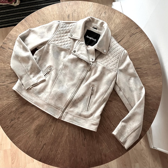 Desigual Astrid Metallic Blush Flower Faux Suede /Leather Biker Jacket - Size XL - Picture 11 of 13